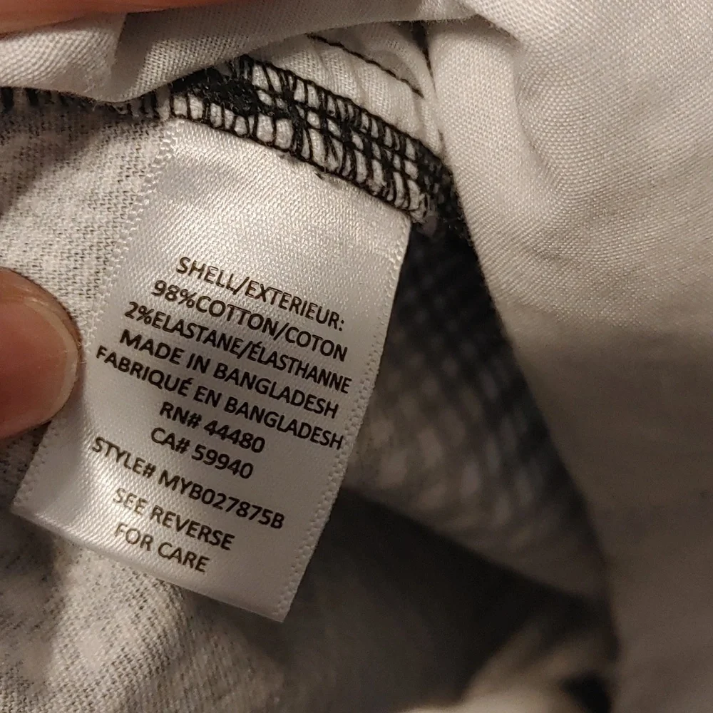 Gifted To My 200th Sell 3-3-26 - Picture 5 of 9